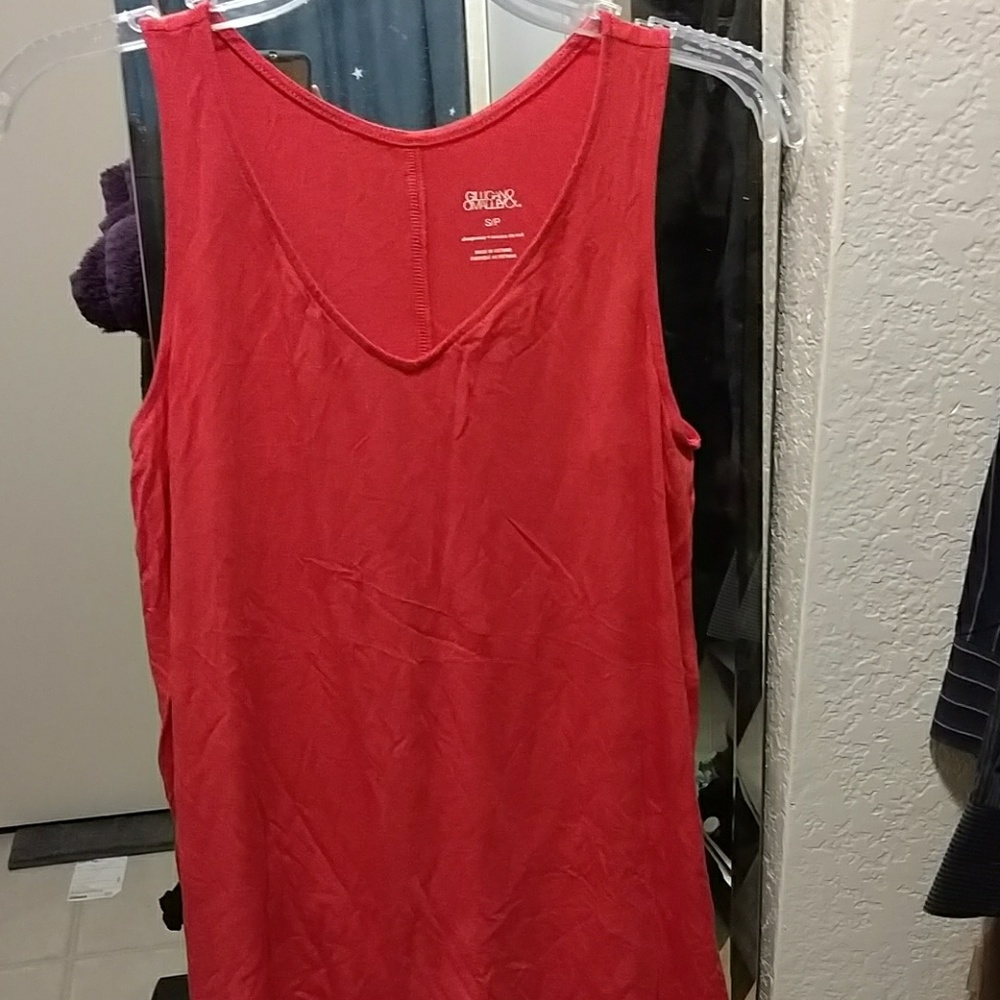 Soft sleeveless top